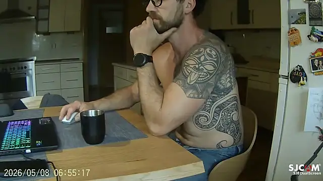 realdilf online show from May 8, 5:52 am