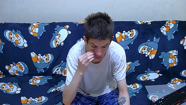 Lester Broo online show from June 13, 2:04 pm