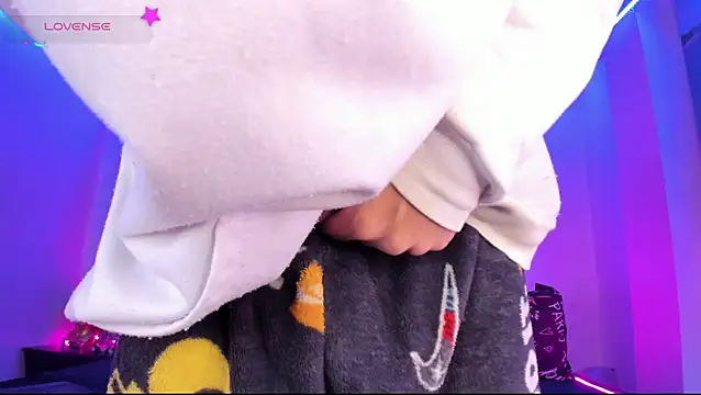 Ethan Boyy online show from July 1, 6:52 pm