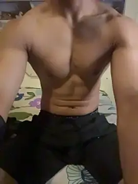 hot hunk boy online show from July 10, 6:32 pm
