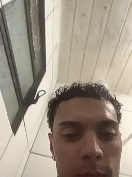 Magrinhoo051 online show from September 27, 4:43 am