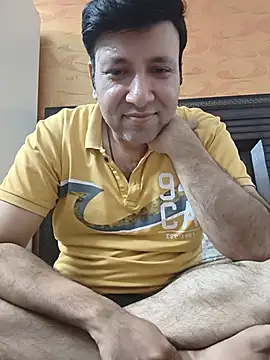 innocentboy1987 online show from July 2, 4:24 pm