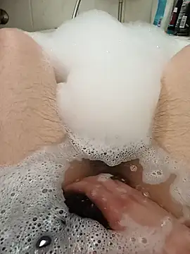 flo000031 online show from March 18, 3:15 pm