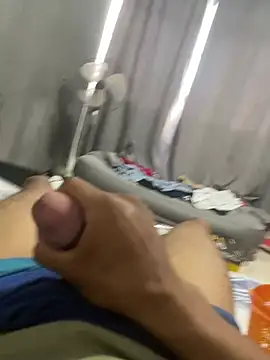 Erickhotddjots online show from July 16, 11:45 pm