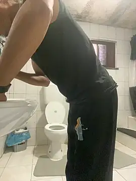 rogerdik76 online show from July 15, 7:26 am