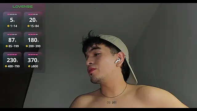 cmzo  online show from April 19, 4:01 am