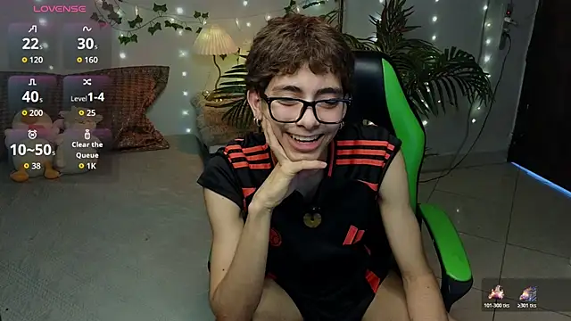 Matty Sparkk online show from April 12, 1:12 pm