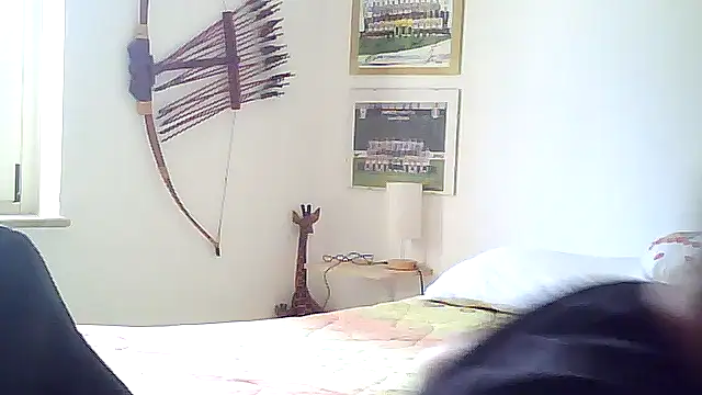 Alexis Bull online show from May 19, 1:28 pm