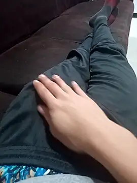 Alejandro260785 online show from June 9, 10:33 pm
