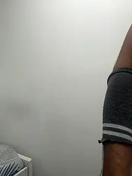 YourSlutBoySl online show from June 19, 9:48 am