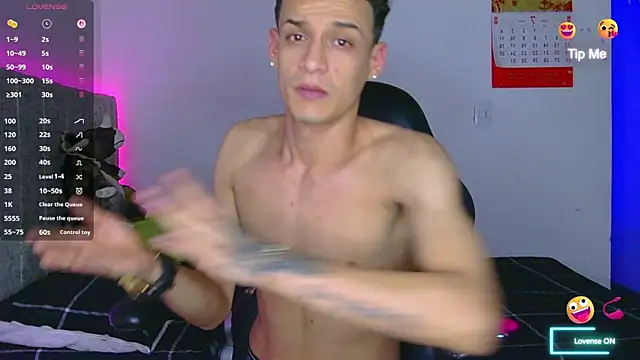 Ethanho0t online show from July 11, 9:44 am
