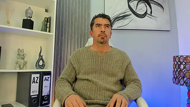 JuanKFit 45 online show from June 5, 5:23 am