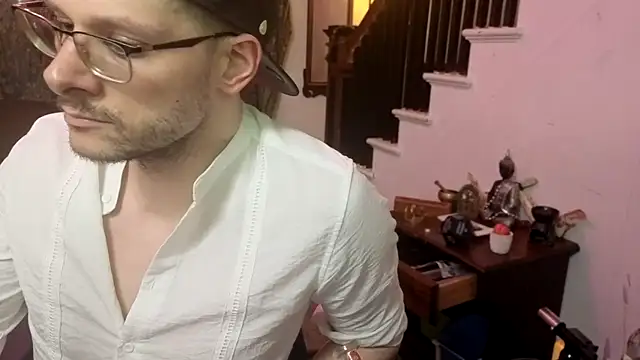 MasterDaddyCool online show from July 1, 1:17 am