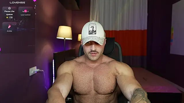 RikAdlerr online show from July 25, 4:04 pm