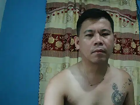jesjesponce1222 online show from August 4, 5:57 am