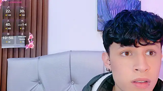 Axel  Evans online show from April 21, 1:39 pm