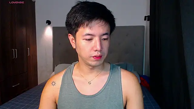 Addictiveboi online show from March 27, 2:27 am