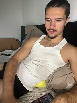 los freaky online show from July 27, 1:29 pm