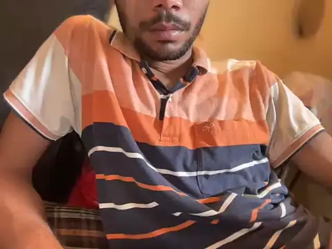 hunterasiaaaa online show from June 18, 11:59 am