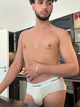 Gipsyboysteve online show from May 3, 12:30 pm