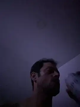 Carlosmauricio123 online show from July 2, 4:07 am