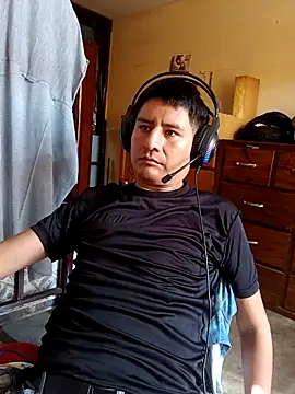 nomada1991 online show from April 10, 7:54 pm