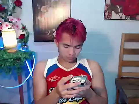 mostwantedtwink online show from May 20, 7:20 pm