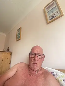 philefc online show from July 28, 2:13 pm