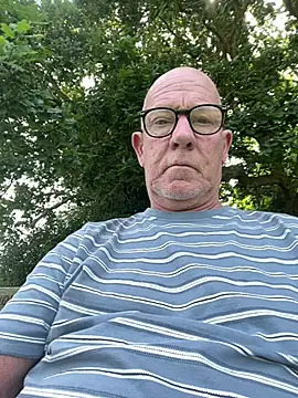 philefc online show from June 22, 11:48 am