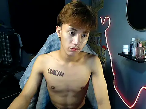 naughtyboyloy 0 online show from July 16, 5:53 pm