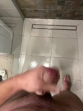 MrZli online show from March 28, 11:10 am