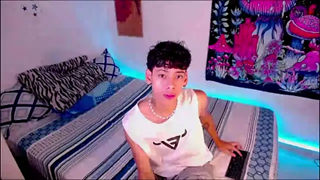 Thedoll ethan7 online show from May 29, 8:52 pm