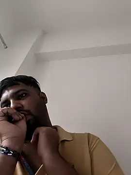 vinay smalldick online show from July 9, 2:49 am
