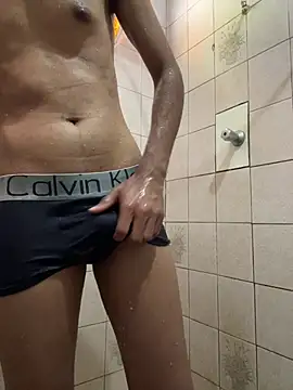 gabrielnevesw online show from August 8, 5:42 pm