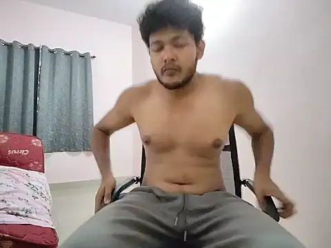 varun69247 online show from May 23, 9:26 am