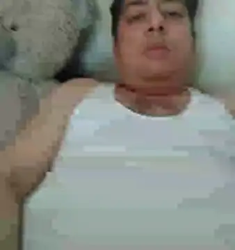 Love40777 online show from April 22, 9:47 am