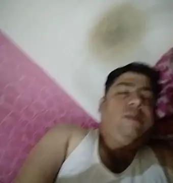 Love40777 online show from March 27, 8:21 pm