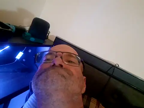 nounours197314 online show from May 29, 5:28 am