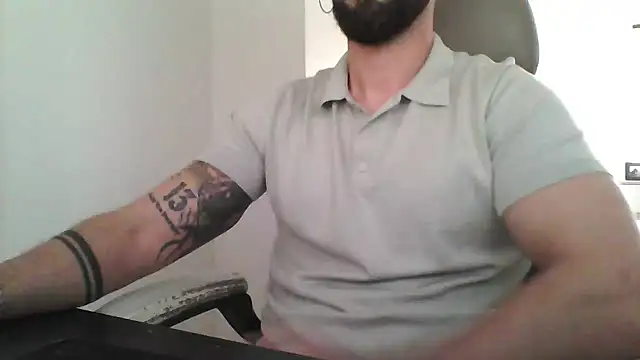 yourfantasy777 online show from March 26, 3:16 pm