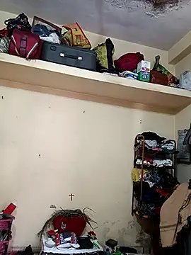 chunkyguy98 online show from April 26, 4:54 am