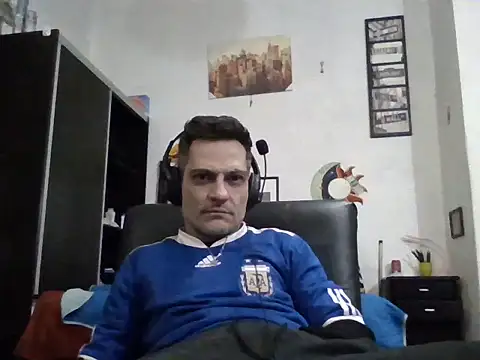 SexyStrp online show from June 28, 11:38 am