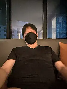 yuuukiiiip online show from June 9, 2:19 pm