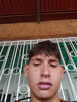 Luisneljc online show from June 18, 11:04 am