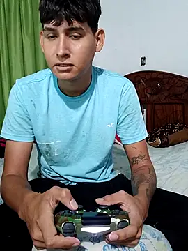 Luisneljc online show from July 22, 10:46 pm
