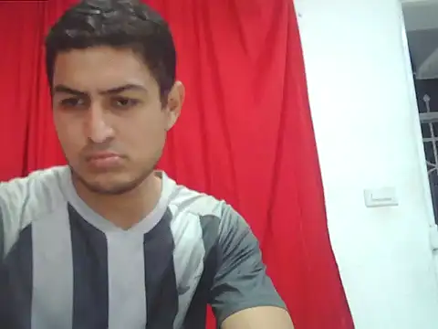 cerdo14562 online show from July 6, 8:33 am