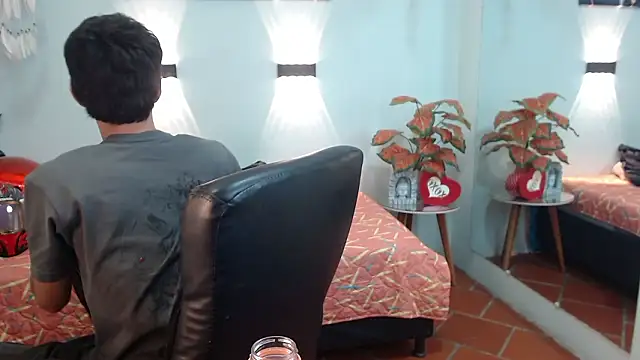 AmethystShadow17 online show from March 29, 2:44 am