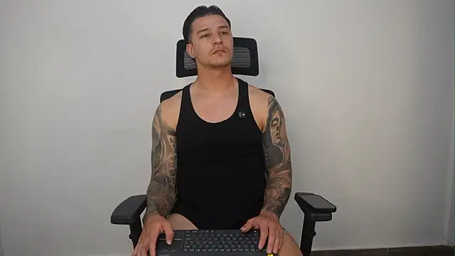 Dominick walker online show from March 20, 3:43 am