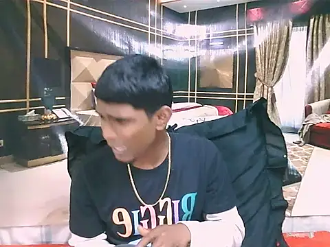 IndianThuggin online show from July 2, 9:43 pm