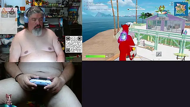 geekycastillo online show from July 12, 3:30 am
