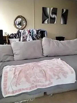 blackdicklusky101 online show from April 13, 7:20 am